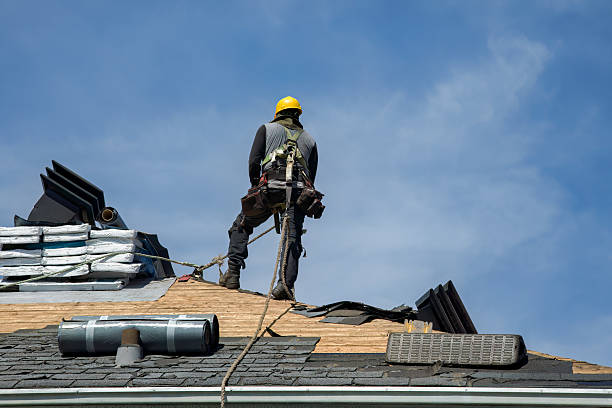 Professional Roof Installation technician working in Pinopolis, SC